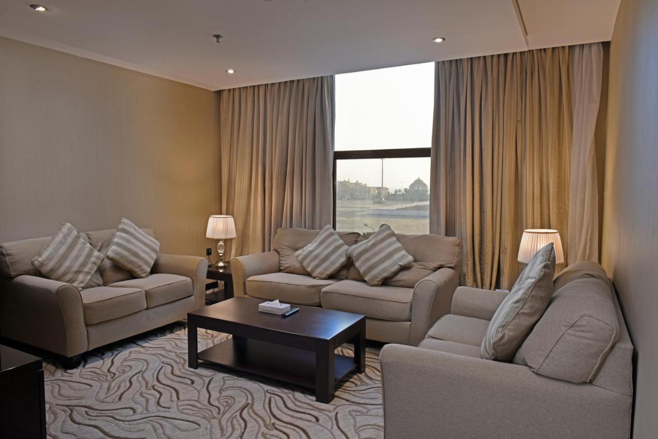 Hotel Naviti Warwick Khobar Extérieur photo